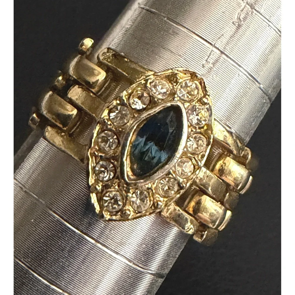 Vintage Ring Gold Tone Blue Flexible Link